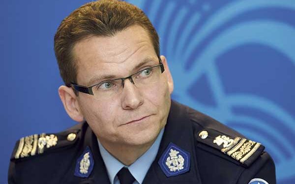 Poliisi_kiistaa_etnisen_profiloinnin
