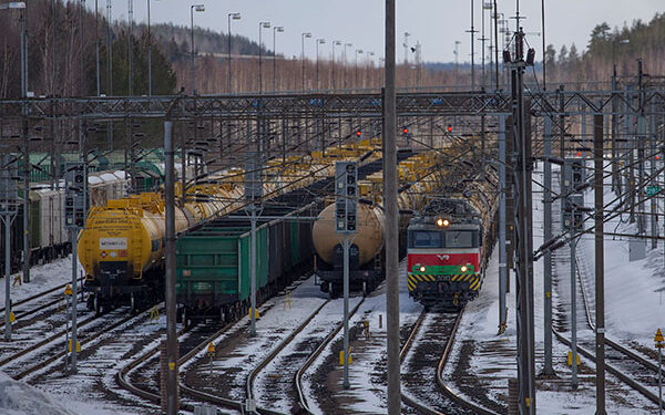 Tavaraliikenne Venäjälle voi jatkua loppuvuoteen