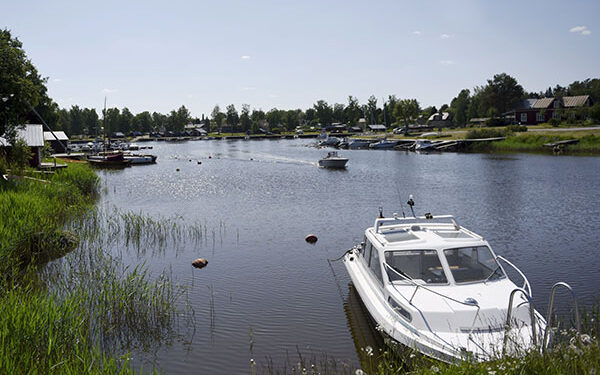 Pääkaupunkiseudun kaupungeille eniten kotikuntahakemuksia